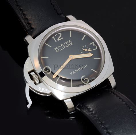 Panerai Luminor Marina Militare left handed 